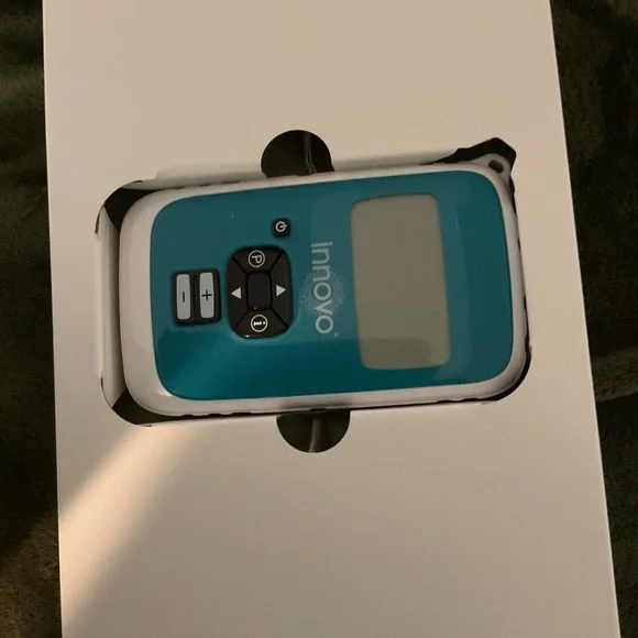 Innovo Pelvic Floor Exerciser with Controller - Picture 4 of 9